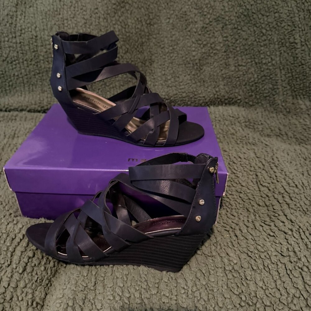 Madden girl strapped wedge sandal black Size 8
